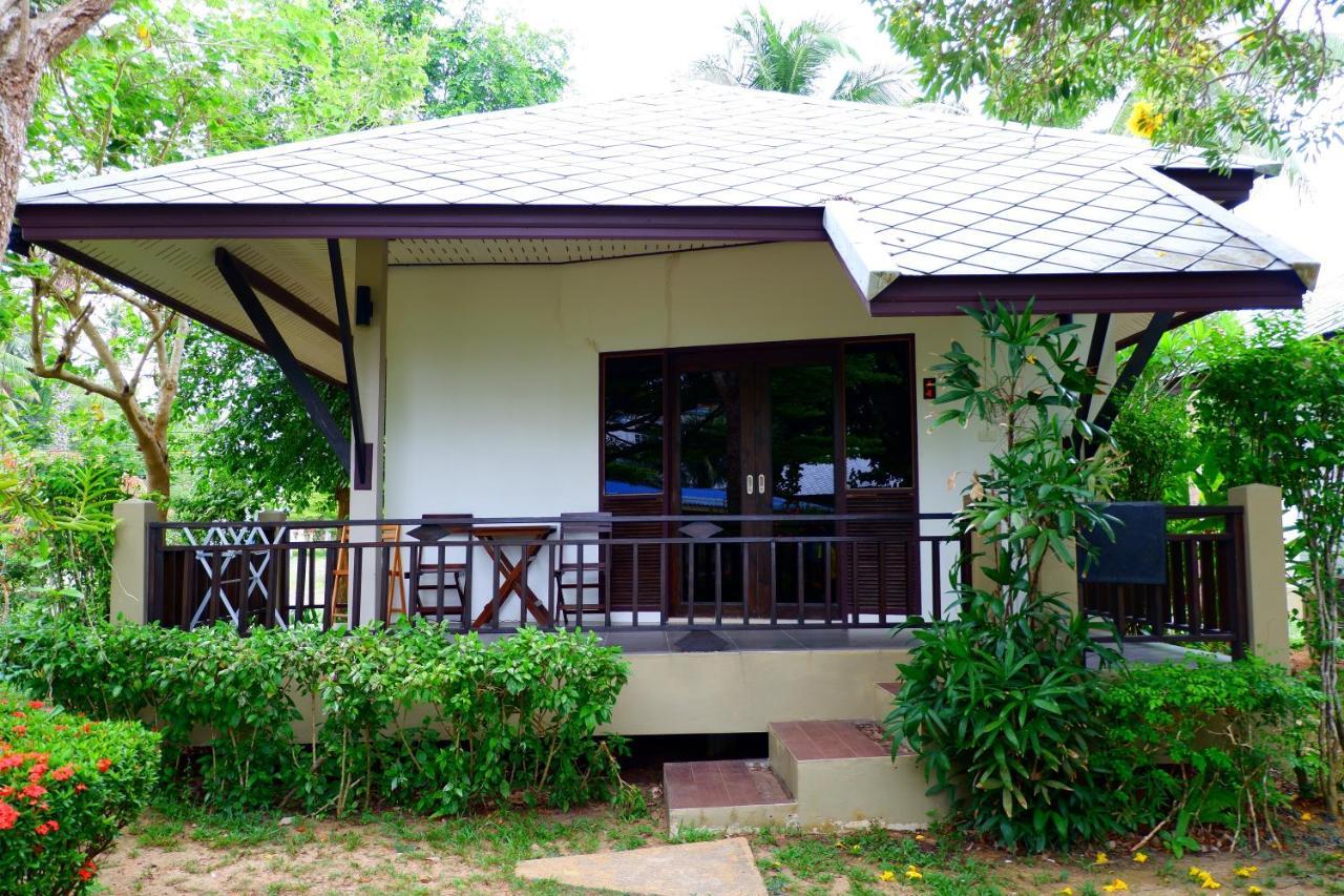 Saphli Villa Chumphon Esterno foto
