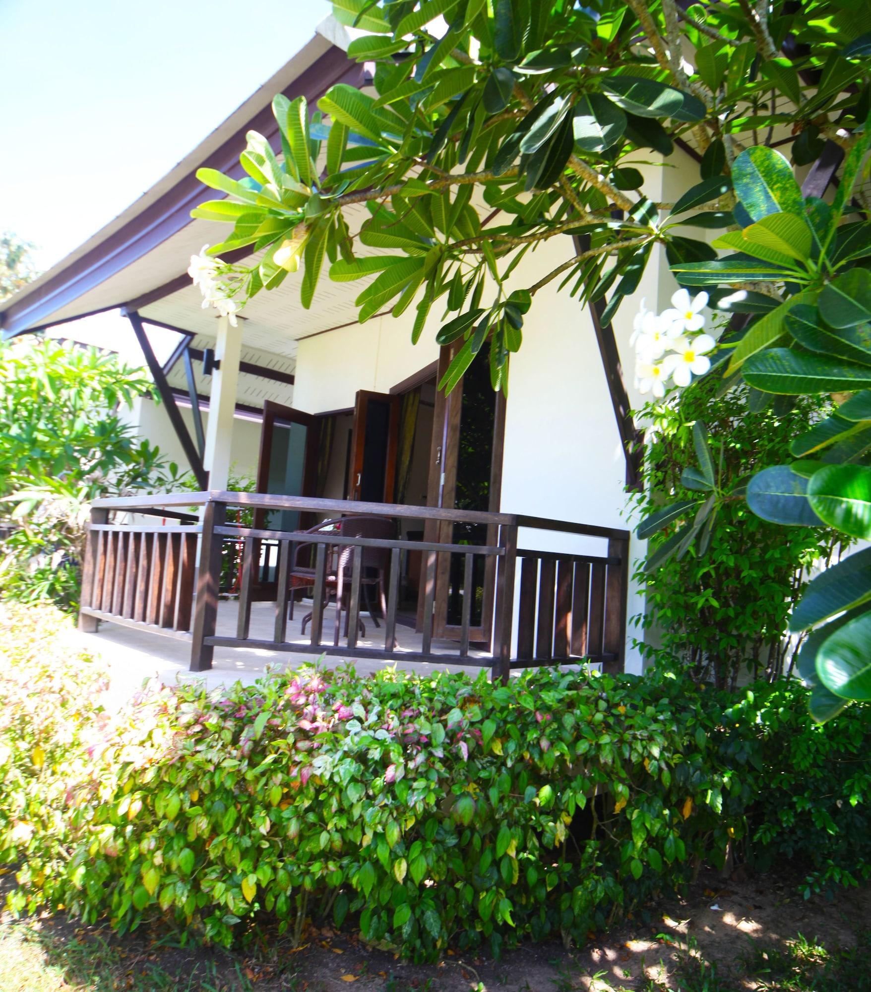 Saphli Villa Chumphon Esterno foto